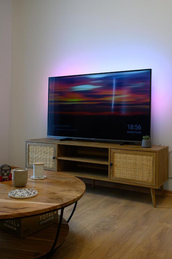 Plato 88 Apartment Kalamata Bagian luar foto